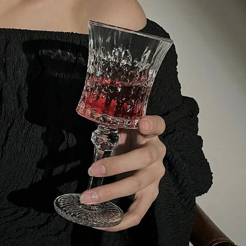 Engraved Embossed Glass Goblet for Wine and Champagne