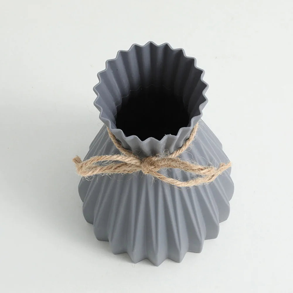 Modern Plastic Flower Vase for Creative Arrangements